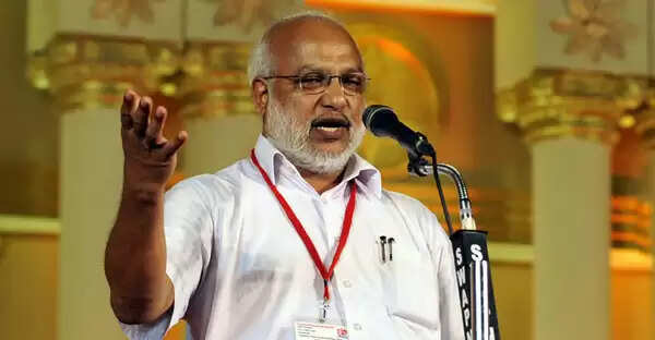 കൊല്ലത്തെ യുഡിഎഫ് സ്ഥാനാര്ത്ഥി എന് കെ പ്രേമചന്ദ്രന് ബിജെപിയിലേക്കോ? സ്ഥാനമാനങ്ങള് കിട്ടുമ്പോള് എല്ഡിഎഫില് നിന്ന് യുഡിഎഫിലേക്ക് ചാടിയ പ്രേമചന്ദ്രന് ഇനിയൊരവസരം കിട്ടിയാല് ബിജെപിയിലേക്ക് ചാടില്ലെന്ന് ആര് കണ്ടു? കൊല്ലം ബൈപ്പാസ് ഉദ്ഘാടനത്തിന് മോദിയെ ക്ഷണിച്ചത് അതിന്റെ ആദ്യപടിയെന്ന് എം എ ബേബി