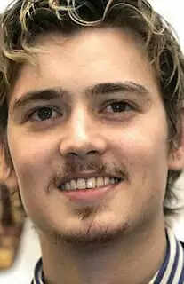 ടോണി ബ്ലെയറുടെ മകന് രാഷ്ട്രീയത്തിലേക്ക്