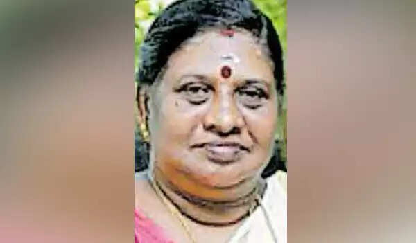 ആന്ജിയോഗ്രാമിനിടെ യന്ത്രഭാഗം ഹൃദയ വാല്വില് തറഞ്ഞു കയറി; ചികിത്സയിലായിരുന്ന വീട്ടമ്മ മരിച്ചു