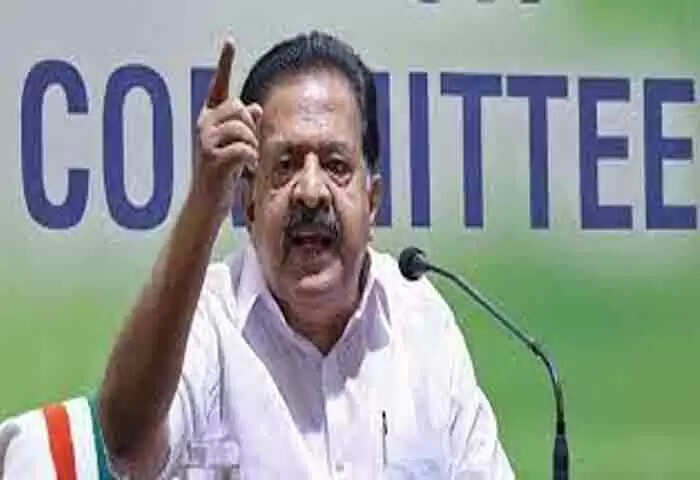 Ramesh Chennithala | 'കൈതോലപ്പായയില് പണം കടത്തി': മുഖ്യമന്ത്രിക്കും വ്യവസായ മന്ത്രിക്കുമെതിരെ ജി ശക്തിധരന് ഉന്നയിച്ചത് ഗുരുതര ആരോപണം; സമഗ്രമായ അന്വേഷണം ആവശ്യപ്പെട്ട് രമേശ് ചെന്നിത്തല