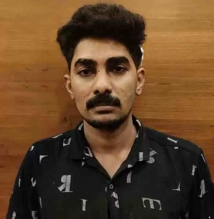 Remand report | തലശ്ശേരി ഇരട്ടക്കൊലപാതകം: ലഹരി വില്പനയെ ചോദ്യം ചെയ്ത വൈരാഗ്യം കാരണമാണെന്ന് റിമാന്ഡ് റിപോര്ട്