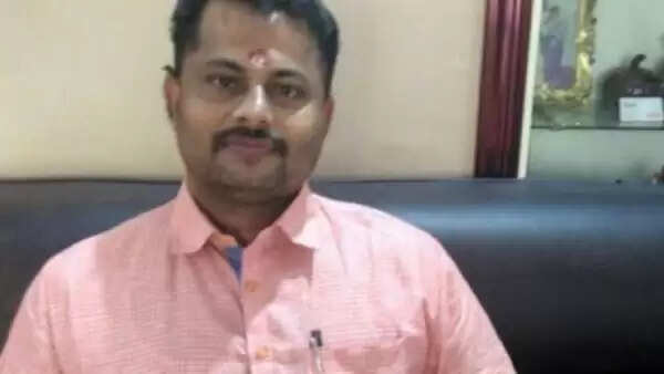 പാലത്തായി പീഡന കേസ്: കുട്ടിയുടെ മാതാവിന് നോട്ടീസ് അയക്കാന് ഹൈക്കോടതിയുടെ നിര്ദേശം