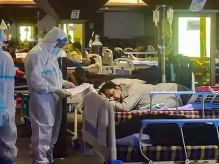 ബ്ലാക് ഫംഗസ്, വൈറ്റ് ഫംഗസ്, ഇപ്പോഴിതാ ഉരഗവര്ഗങ്ങളില് കാണപ്പെടുന്ന യെല്ലോ ഫംഗസ് മനുഷ്യരിലും; കടുത്ത ക്ഷീണം, ഭാരം കുറയല്, അമിതമായ വിശപ്പ് എന്നീ ലക്ഷണങ്ങളുള്ള രോഗബാധ റിപോര്ട് ചെയ്തിരിക്കുന്നത് യുപിയില്