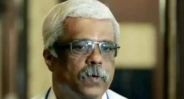 എം ശിവശങ്കറിന്റെ ജാമ്യാപേക്ഷ തള്ളി; എന്ഫോഴ്സ്മെന്റ് ഡയറക്ടറേറ്റ് കസ്റ്റഡിയിലെടുത്തു