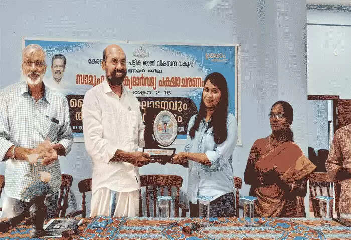 Captain Sankeerthana | തന്റെ സ്വപ്നങ്ങള്ക്ക് ആകാശ ചിറക് നല്കിയത് കേരള സര്കാരെന്ന് കാപ്റ്റന് സങ്കീര്ത്തന