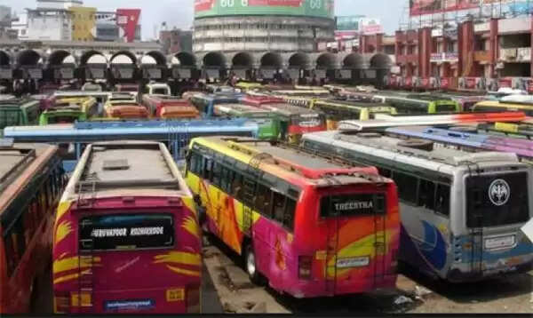 നിരക്കു വര്ധന അപര്യാപ്തം; സംസ്ഥാനത്ത് 16 മുതല് അനിശ്ചിതകാല ബസ് സമരം