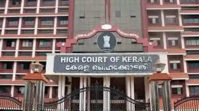 മാധ്യമവാര്ത്ത നിഷേധിച്ച് ഹൈകോടതി; ഐടി നിയമനങ്ങളില് ശിവശങ്കര് ഇടപെട്ടിട്ടില്ല