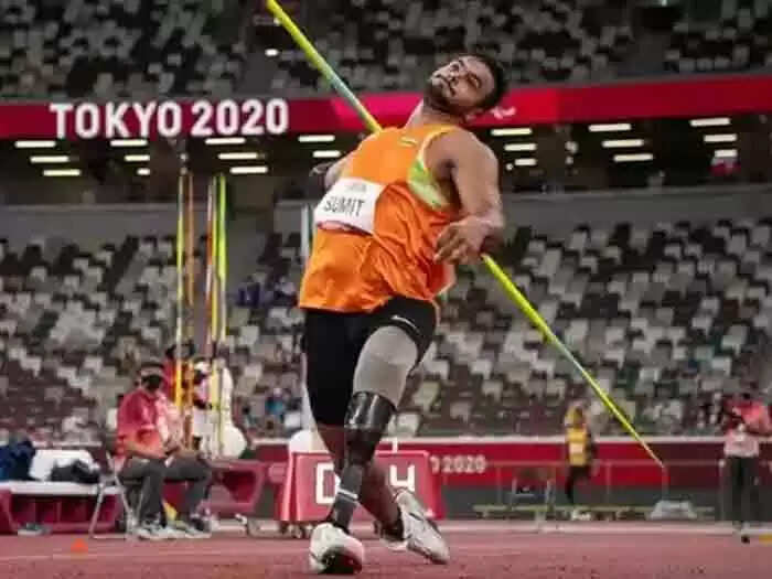 പാരാലിമ്പിക്സില് ജാവലിന് ത്രോയില് ലോക റെകോര്ഡോടെ സ്വര്ണം നേടി സുമിത് ആന്റില്; ഫൈനലില് റെകോര്ഡ് തകര്ത്തത് 3 തവണ