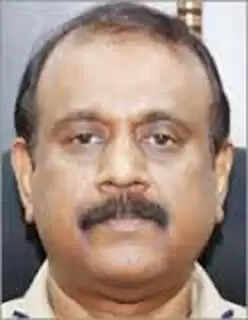 മന്ത്രിയോട് അനാദരവ്; ഋഷിരാജ് സിംഗിന് ഡി ജി പിയുടെ കത്ത്