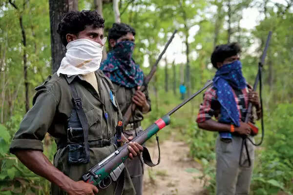 സമാധാനമായി സമരം ചെയ്യുന്ന ചെങ്ങറ ഭൂസമരക്കാരെ മാവോയിസ്റ്റാക്കാന് ശ്രമമെന്ന് ആരോപണം