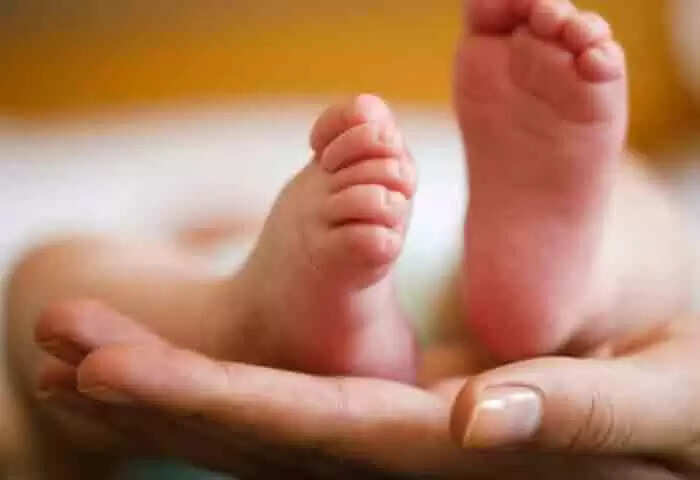 Infant Died | കോഴിക്കോട് മുലപ്പാല് തൊണ്ടയില് കുടുങ്ങി പിഞ്ചുകുഞ്ഞിന് ദാരുണാന്ത്യം