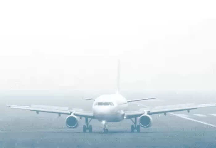 Delhi Airport | റിപബ്ലിക് ദിനാഘോഷം: ജനുവരി 19 മുതല് 26 വരെ ഡെല്ഹി വിമാനത്താവളത്തില് വിമാനസര്വീസുകള്ക്ക് ഭാഗിക നിയന്ത്രണം