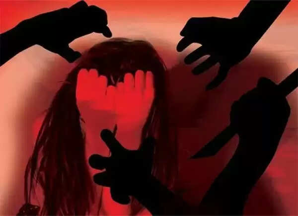 പ്രായപൂര്ത്തിയാകാത്ത പെണ്കുട്ടിയെ കൂട്ടമാനഭംഗത്തിനിരയാക്കി; 9 പ്രതികളില് 6 പേര് അറസ്റ്റില്