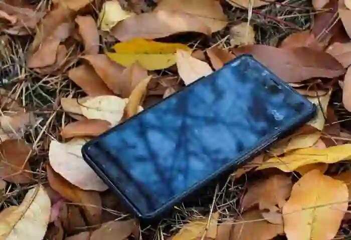 Apps | മൊബൈൽ ഫോൺ എവിടെയെങ്കിലും വെച്ച് മറന്നോ അല്ലെങ്കിൽ നഷ്ടപ്പെട്ടോ? തിരയാൻ നിൽക്കേണ്ട, കൈയടിച്ചും വിസിലടിച്ചും എളുപ്പത്തിൽ കണ്ടെത്താം! ഇതാ 5 കിടിലൻ ആപ്പുകൾ