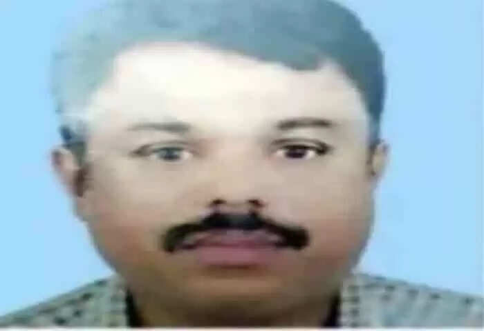 Police Enquiry | തലശ്ശരിയില് ബസ് ഡ്രൈവര് ട്രെയിന് തട്ടി മരിച്ച സംഭവം; സമഗ്രാന്വേഷണം നടത്തണമെന്ന് ബന്ധുക്കള്; അസ്വാഭാവികമരണത്തിന് പൊലീസ് കേസെടുത്തു