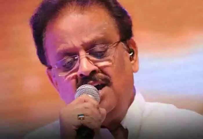 Legal Notice | 'നിയമത്തിന്റെ വഴിയില് നേരിടാനാണ് ഒരുങ്ങുന്നത്'; ആര്ടിഫിഷ്യല് ഇന്റലിജന്സ് വഴി ബാലസുബ്രഹ്മണ്യത്തിന്റെ ശബ്ദം പുനഃസൃഷ്ടിച്ചതിനെതിരെ പരാതിയുമായി കുടുംബം