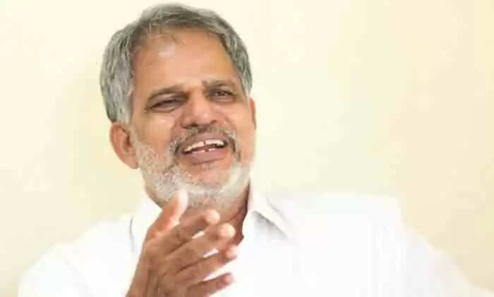 കുപ്രചാരണങ്ങളെ മറികടക്കാന് ജനം കരുത്തുനല്കി, തെരഞ്ഞെടുപ്പില് നേടിയത് ചരിത്ര വിജയം; മേയ് 7ന് വിജയദിനമായി ആചരിക്കും, വീടുകളില് ദീപശിഖകള് തെളിയിച്ച് വിജയം ആഘോഷിക്കുമെന്നും എ വിജയരാഘവന്