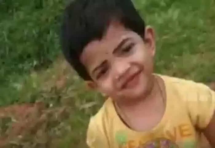 Accidental Death | സ്കൂള് വാനിടിച്ച് 2-ാം ക്ലാസ് വിദ്യാര്ഥിനിക്ക് ദാരുണാന്ത്യം