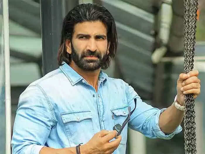 ജീവിതത്തിലെ ഏത് പ്രതിസന്ധിയെയും ചിരിച്ചു നേരിട്ടിരുന്ന ഞാൻ ആദ്യം ഒന്ന് പതറി; ക്യാൻസറിനെ കുറിച്ച് നടൻ സുധീർ