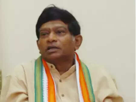 ഛത്തീസ്ഗഢ് മുന് മുഖ്യമന്ത്രി അജിത് ജോഗി അബോധാവസ്ഥയില്; ജീവന് നിലനിര്ത്തുന്നത് വെന്റിലേറ്ററിന്റെ സഹായത്തോടെ