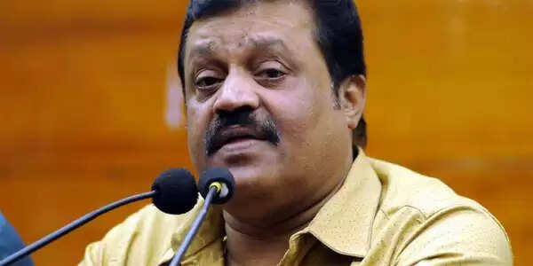 ബിജെപി സ്ഥാനാര്ഥി സുരേഷ് ഗോപിയുടെ തെരഞ്ഞെടുപ്പ് കമ്മിറ്റി ഓഫീസിന് നേരെ ആക്രമണം