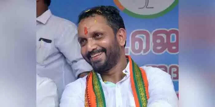 പ്രതിപക്ഷ നേതാവിന് ഒരു കോടി രൂപ നല്കിയെന്ന വെളിപ്പെടുത്തല്; ചെന്നിത്തലക്കെതിരെ അന്വേഷണം നടത്താന് പിണറായി വിജയന് ധൈര്യമില്ലെന്ന് കെ സുരേന്ദ്രന്