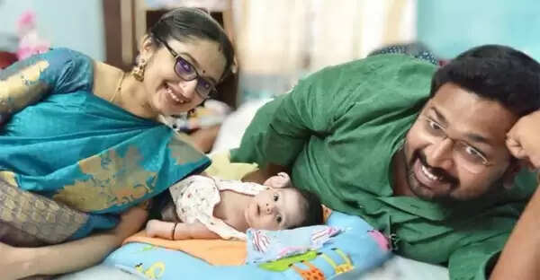 ഭൂമിയില് മഴയുടെ അനുഗ്രഹം വര്ഷിക്കുന്ന രാഗത്തിന്റെ പേര് കുഞ്ഞിനിട്ട് ദിവ്യ- ശബരീനാഥന് ദമ്പതികള്