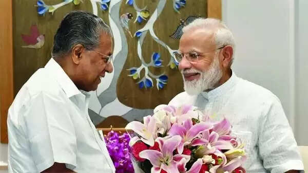 പിണറായി വിജയന് പിറന്നാള് ആശംസയുമായി രാഷ്ട്രപതിയും പ്രധാനമന്ത്രിയും