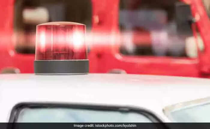 8വര്ഷത്തെ പ്രണയത്തിനുശേഷം മറ്റൊരു പെണ്കുട്ടിയുമായി അടുപ്പത്തിലായി; വിവാഹത്തിന് വസമ്മതിച്ച കാമുകന് നേരെ ആസിഡ് ഒഴിച്ച് യുവതി; ശ്വാസനാളത്തിനും മുഖത്തും പരിക്കേറ്റ യുവാവ് അതീവ ഗുരുതരാവസ്ഥയില്