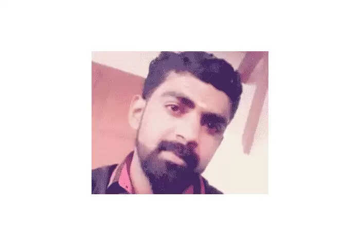 Obituary | ഇരിട്ടി സ്വദേശിയായ യുവാവ് റിയാദില് വാഹനാപകടത്തില് മരിച്ചു