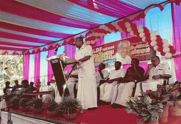 Pinarayi Vijayan | കേരളത്തില് എല്ഡിഎഫിനെ എതിര്ക്കുന്നതില് കോണ്ഗ്രസിനും ബിജെപിക്കും ഒരേ മനസെന്ന് മുഖ്യമന്ത്രി പിണറായി വിജയന്