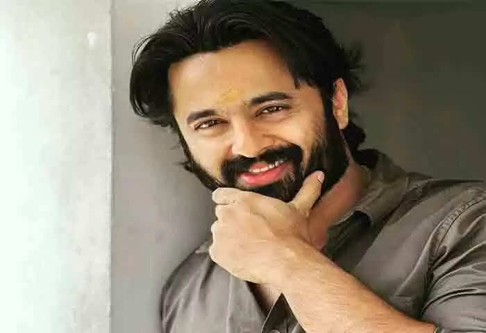 Stay Order | 'പരാതിക്കാരിയുമായി ഒത്തുതീര്പായി'; സ്ത്രീത്വത്തെ അപമാനിച്ചെന്ന കേസില് നടന് ഉണ്ണി മുകുന്ദനെതിരായ തുടര് നടപടികള് സ്റ്റേ ചെയ്ത് ഹൈകോടതി