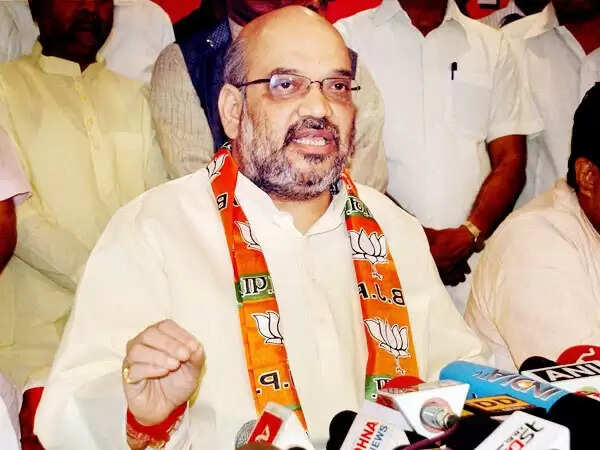 വര്ഗീയ പരാമര്ശം: അമിത് ഷാ വിവാദത്തില്