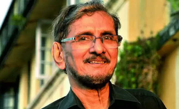 ധരിച്ചയാളുടെ മഹത്വം കൊണ്ട് ആ കണ്ണട കറന്സിയില് വരെ കയറി; അരലക്ഷം രൂപയുടെ കണ്ണട വാങ്ങിയ സ്പീക്കര്ക്ക് ഓര്മ്മപ്പെടുത്തലുമായി എന് എസ് മാധവന്