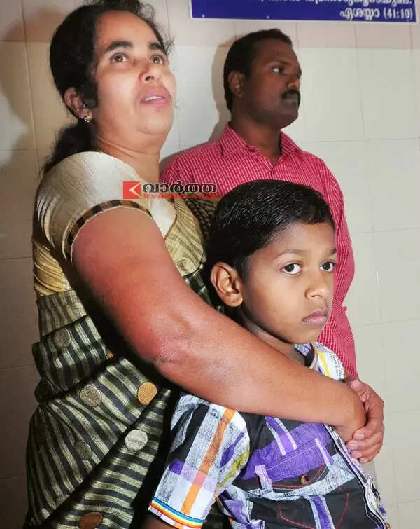 ഇളം വിലാപങ്ങളില് ഇടനെഞ്ചു പൊട്ടി ശിശുസൗഹൃദ ജില്ല