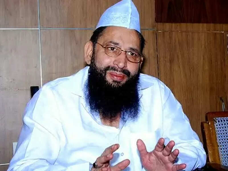 പാരീസില് ഭീകരാക്രമണം നടത്തിയവര്ക്ക് ബിഎസ്പി നേതാവിന്റെ 51 കോടി രൂപ പാരിതോഷികം