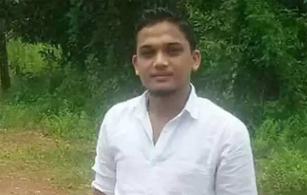 ഷുഹൈബ് കൊല്ലപ്പെട്ട സംഭവത്തില് കൊലയാളി സംഘം സഞ്ചരിച്ച കാറിനെ കുറിച്ച് സൂചന ലഭിച്ചതായി അന്വേഷണ സംഘം