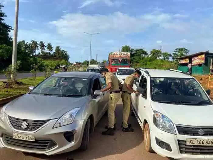 നിയന്ത്രണം കടുപ്പിച്ച് കര്ണാടക; സംസ്ഥാനത്ത് പ്രവേശിക്കണമെങ്കില് 72 മണിക്കൂറിനുള്ളില് എടുത്ത ആര് ടി പി സി ആര് നെഗറ്റീവ് സെര്ടിഫികെറ്റ് ഹാജരാക്കണം