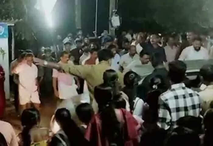 Investigation | പള്ളി പെരുന്നാളിനിടെ വെടിക്കെട്ട് അപകടം: പൊലീസ് അന്വേഷണമാരംഭിച്ചു