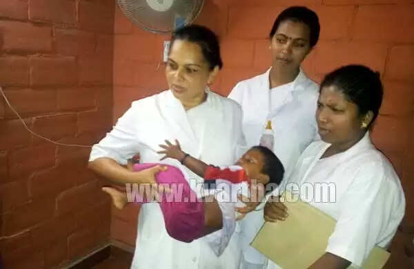 ദുരൂഹ സാഹചര്യത്തില് യുവതി മരിച്ചു; മക്കള് അമ്മത്തൊട്ടിലില്