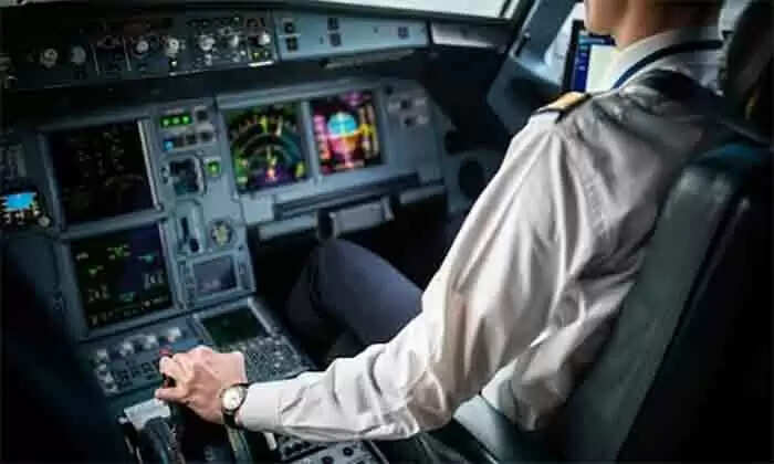Pilot Removed | പ്രമുഖ വിമാന കംപനിയുടെ പൈലറ്റ് മയക്കുമരുന്ന് പരിശോധനയില് പരാജയപ്പെട്ടു; ഫ്ലൈറ്റ് ഡ്യൂടിയില് നിന്ന് നീക്കി