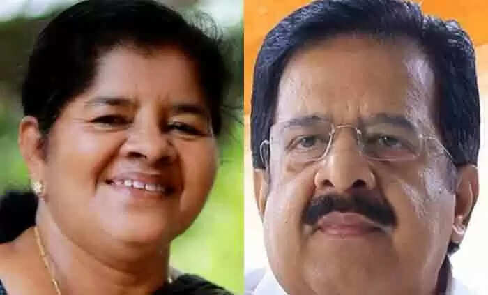 ആഴക്കടല് മത്സ്യബന്ധന വിഷയം തന്നോട് പറഞ്ഞത് ഐശ്വര്യ കേരള യാത്രയ്ക്കിടെ ആലപ്പുഴയില് വച്ച് കേരള സ്വതന്ത്ര മത്സ്യത്തൊഴിലാളി യൂണിയന്റെ ജാക്സണ് പൊളളയിലാണെന്ന വെളിപ്പെടുത്തലുമായി ചെന്നിത്തല