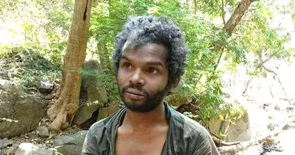 ആദിവാസി യുവാവ് മധുവിന്റെ കൊലപാതകത്തില് പോലീസിന്റെ പങ്ക് അന്വേഷിക്കണമെന്ന് ആവശ്യപ്പെട്ട് ശനിയാഴ്ച യു ഡി എഫ് ഹര്ത്താല്