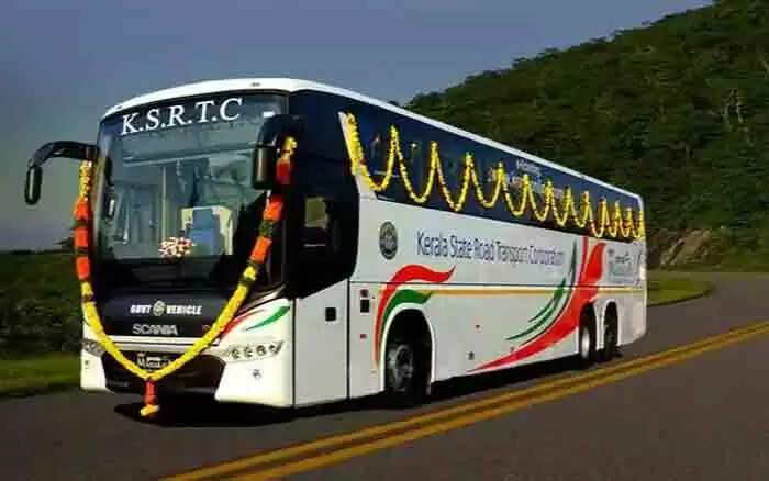 KSRTC Scania | യാത്രയ്ക്കിടെ കെ എസ് ആര് ടി സി തിരുവനന്തപുരം-ബെന്ഗ്ലൂറു സ്കാനിയ ബസ് തകരാറിലായി; യാത്രക്കാര് തൃശൂരില് കുടുങ്ങി