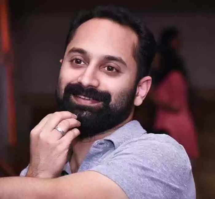 ഇതെന്താണിത് ഇത് ശരിയല്ല മാറിനില്ക്കൂ; നാട്ടിലെ ബൂതില് വോട് ചെയ്യാനെത്തിയപ്പോള് മൈകുമായി അടുത്തെത്തിയ മാധ്യമപ്രവര്ത്തകരോട് മാറി നില്ക്കാന് പറഞ്ഞ് നടന് ഫഹദ് ഫാസില്