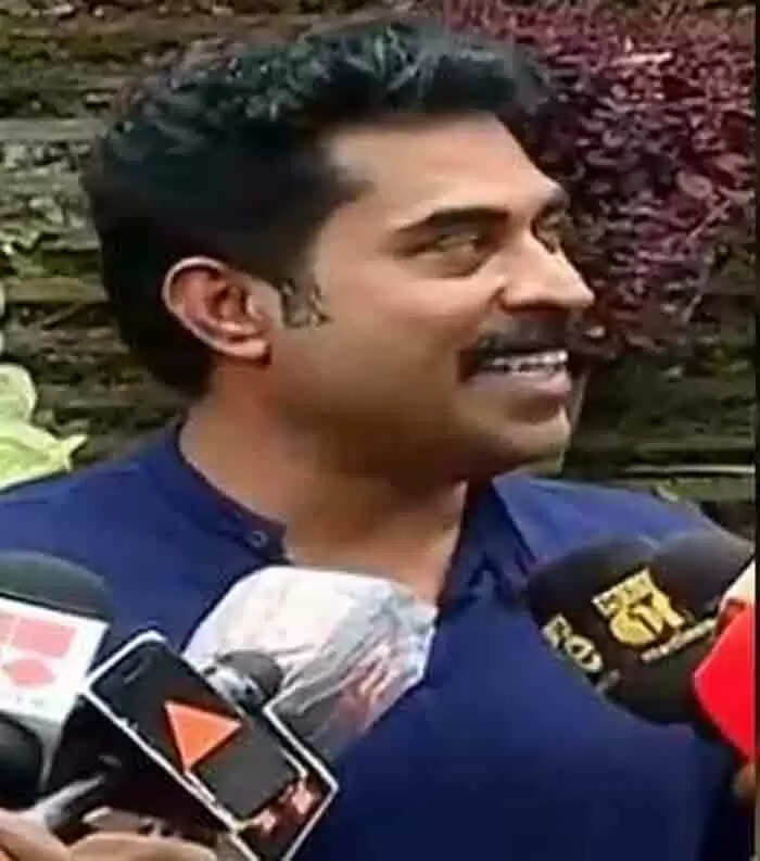 ഉത്തരവാദിത്തം കൂടുകയാണ്, വളരെ എക്സ്പീരിയന്സ്ഡ് ആയിട്ടുള്ളവരുടെ കൂടെ പ്രവര്ത്തിക്കാന് കഴിഞ്ഞതില് ഒരുപാട് സന്തോഷം; പൃഥ്വിരാജിനൊപ്പമുള്ള സിനിമയുടെ ലൊക്കേഷനിലാണ്; അവാര്ഡ് കിട്ടയതിനാല് ഭയങ്കര ചെലവായിരിക്കും എനിക്ക്: പുരസ്കാര നിറവില് സുരാജ് വെഞ്ഞാറമൂട്
