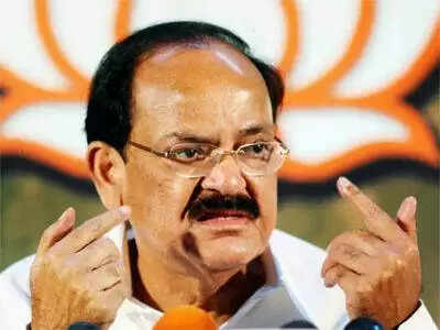 മോഡി ഉറങ്ങുന്നില്ല: വെങ്കയ്യ നായിഡു