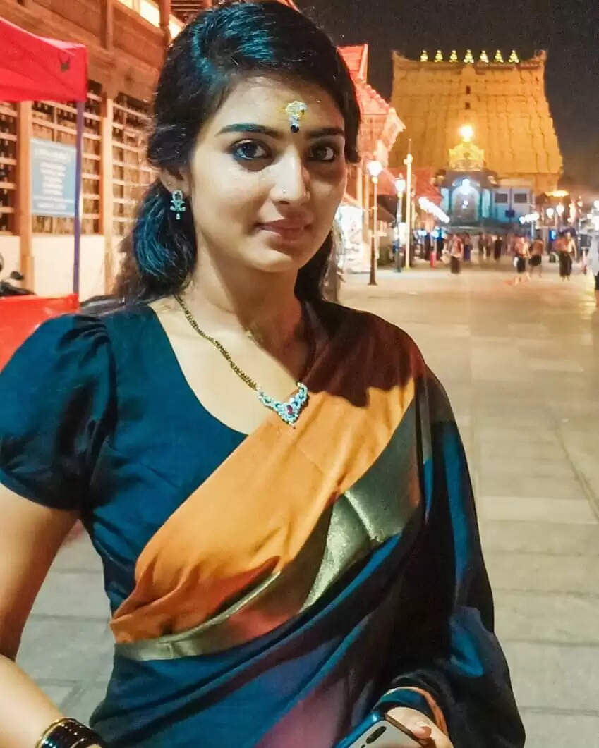 സ്നിഷ വീണ്ടും അരങ്ങിലേക്ക്; വരുന്നത് കാർത്തികയെന്ന പാവം നാട്ടിൻ പുറത്തുകാരിയായി; സ്നിഷയുമായുള്ള അഭിമുഖം