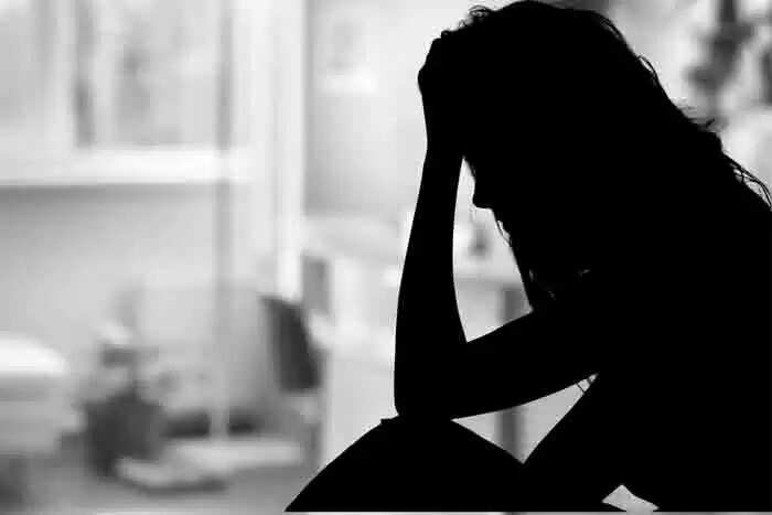 മാളിനുള്ളില് യുവനടിയെ അപമാനിച്ച സംഭവത്തിന്റെ സിസിടിവി ദൃശ്യങ്ങള് പൊലീസിനു ലഭിച്ചു
