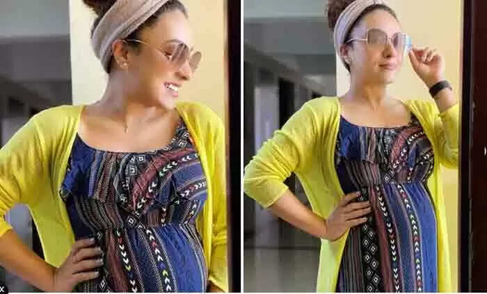 ഞങ്ങള് പാട്ടുപാടുന്നു, കേള്ക്കുന്നു; കുഞ്ഞ് അനങ്ങുന്നു; ഗര്ഭകാല വിശേഷം പങ്കുവെച്ച് നടി പേളി മാണി